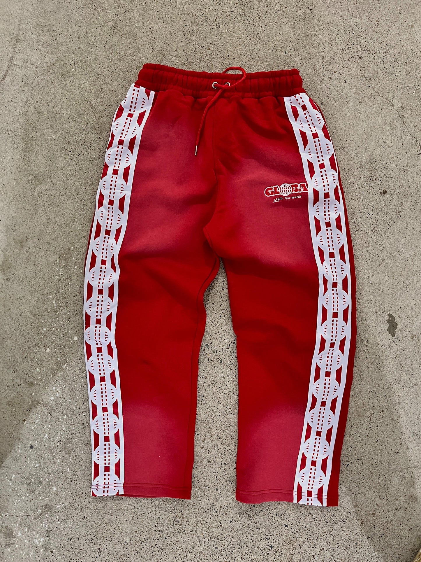 globa joggers red